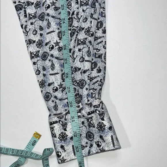 Visconti Black/White Pirate theme Button-Up - Picture 9 of 11